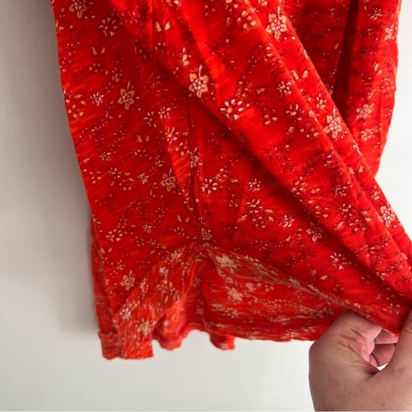 Free People Paisley Print Scoop Back T-Shirt Size Small - Picture 4 of 8